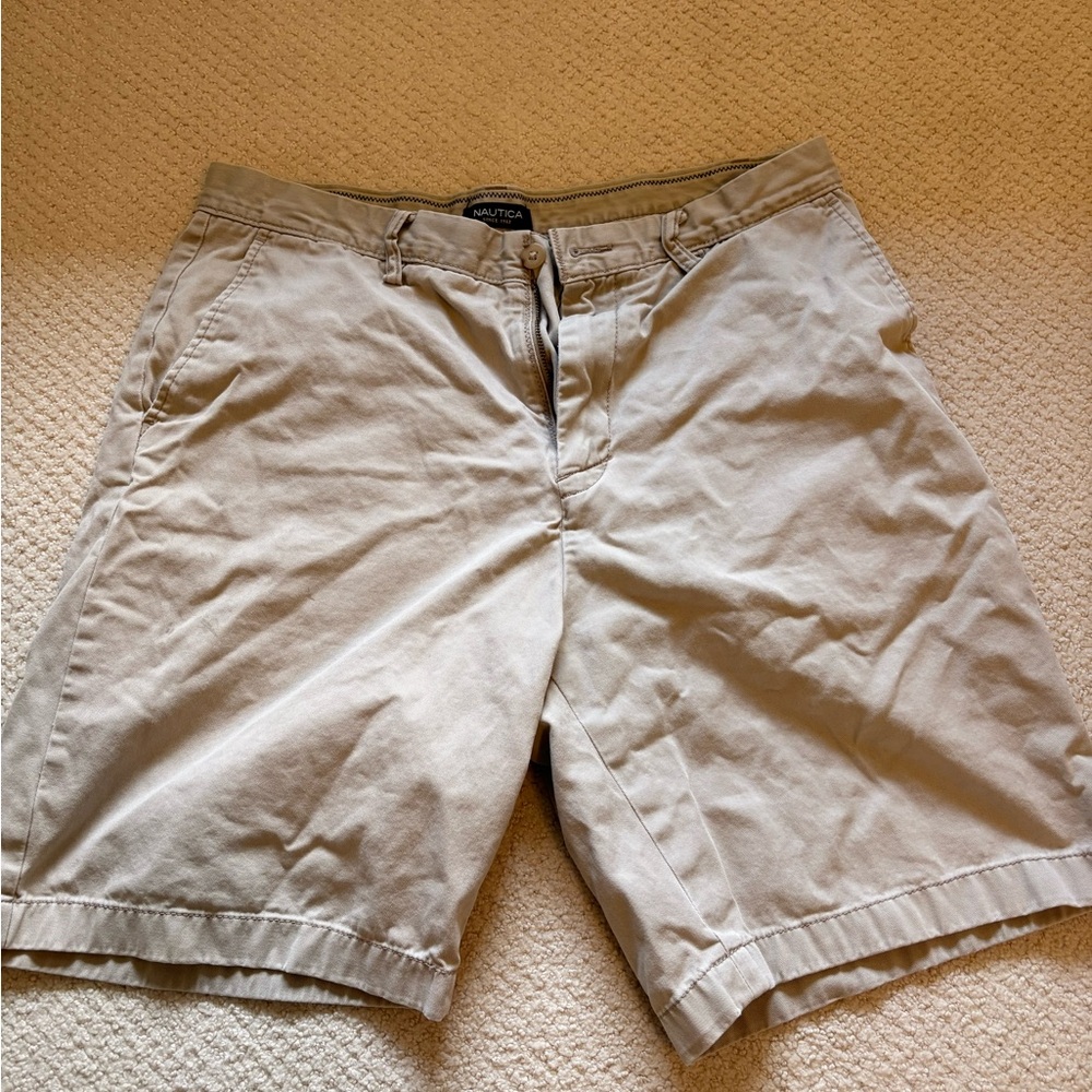 Nautica Men's Beige Flat Front Shorts